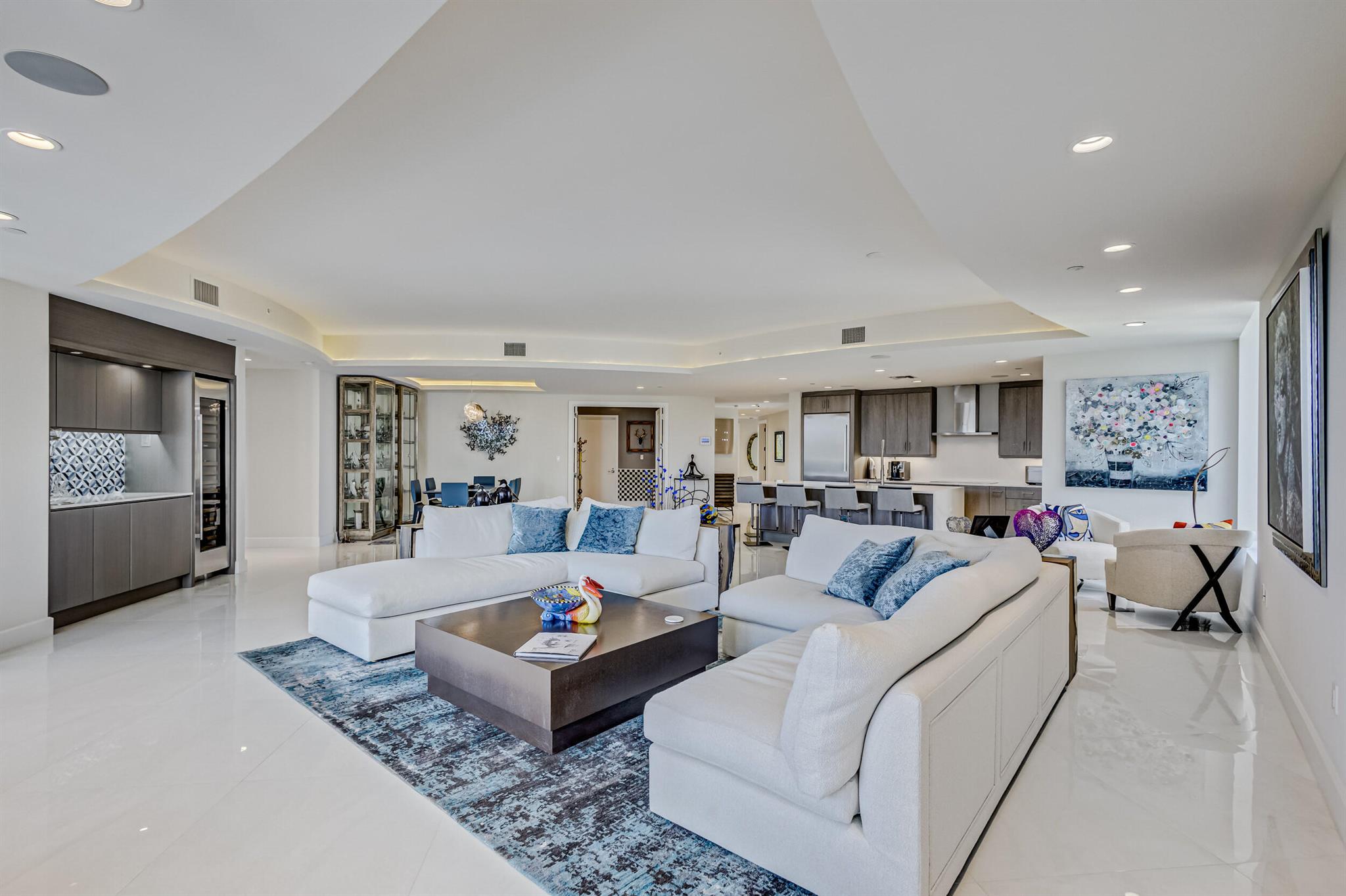 Azure Condo - Residential