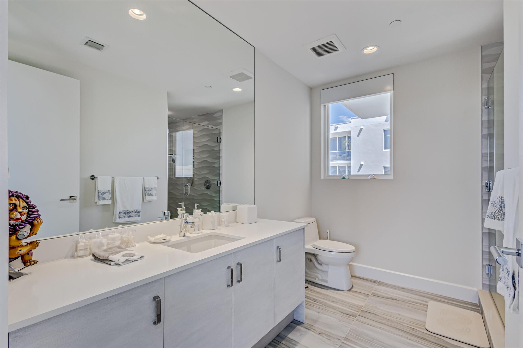 Azure Condo - Residential