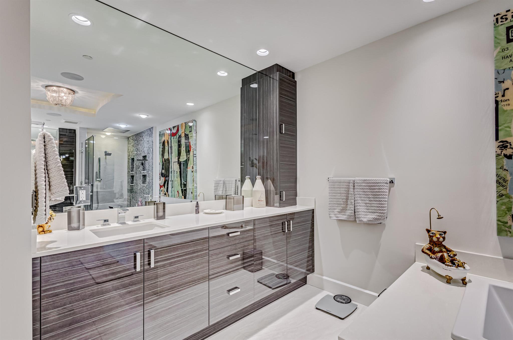 Azure Condo - Residential