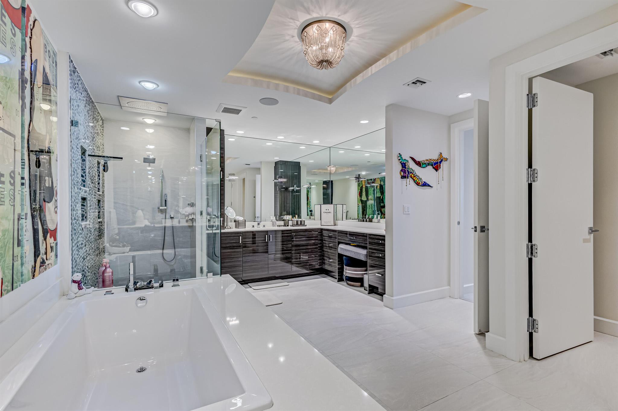 Azure Condo - Residential