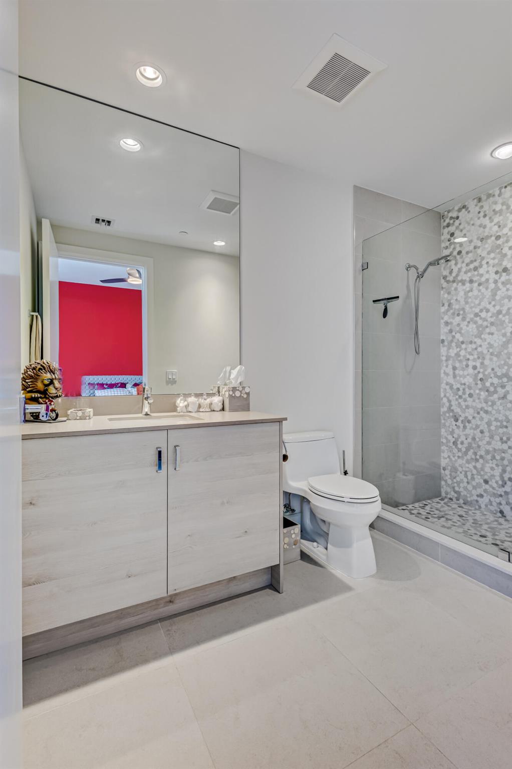 Azure Condo - Residential