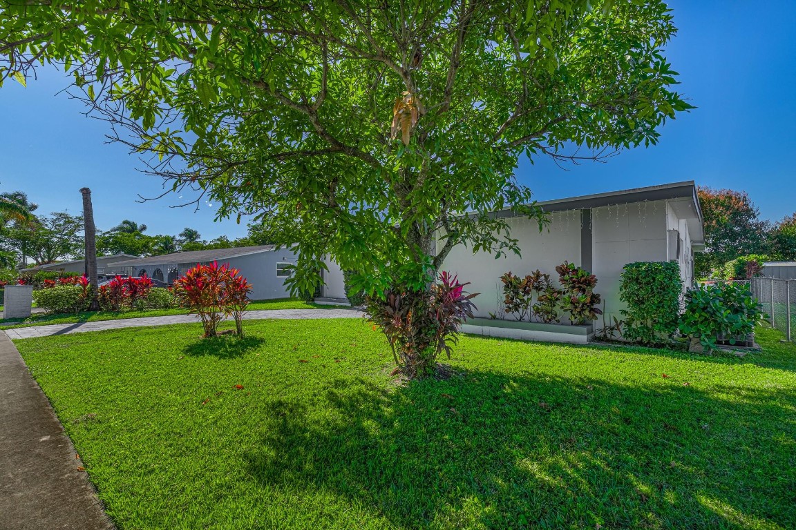 Sunrise Golf Village - Residential