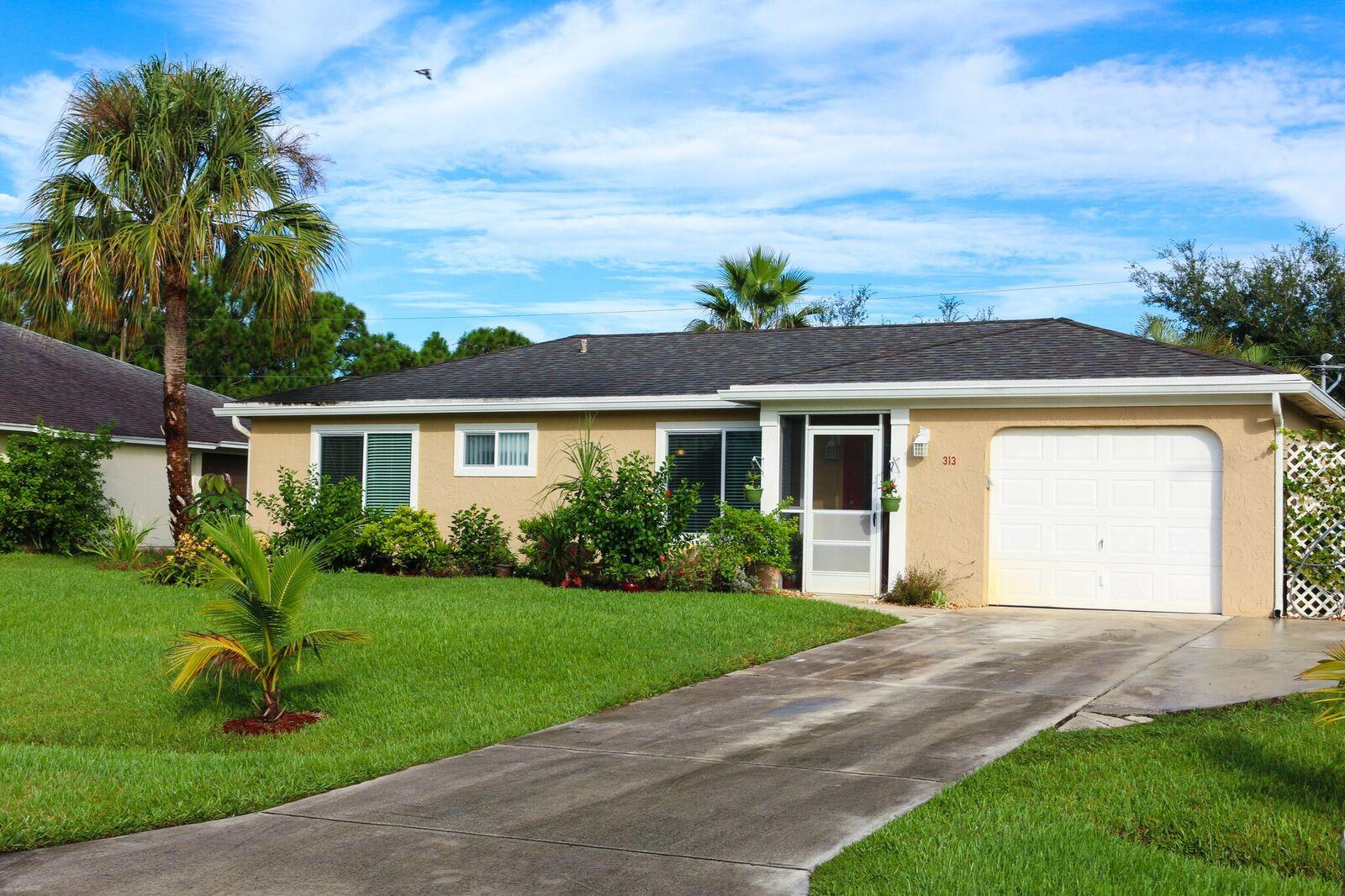 PORT ST LUCIE SECTION 13 - Residential