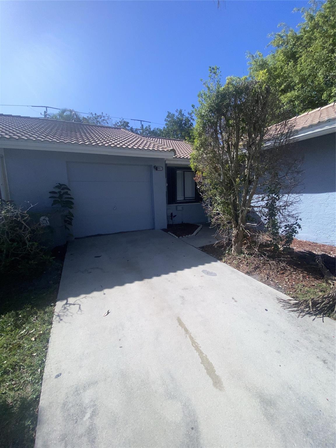 Briarridge 01 - Residential Lease