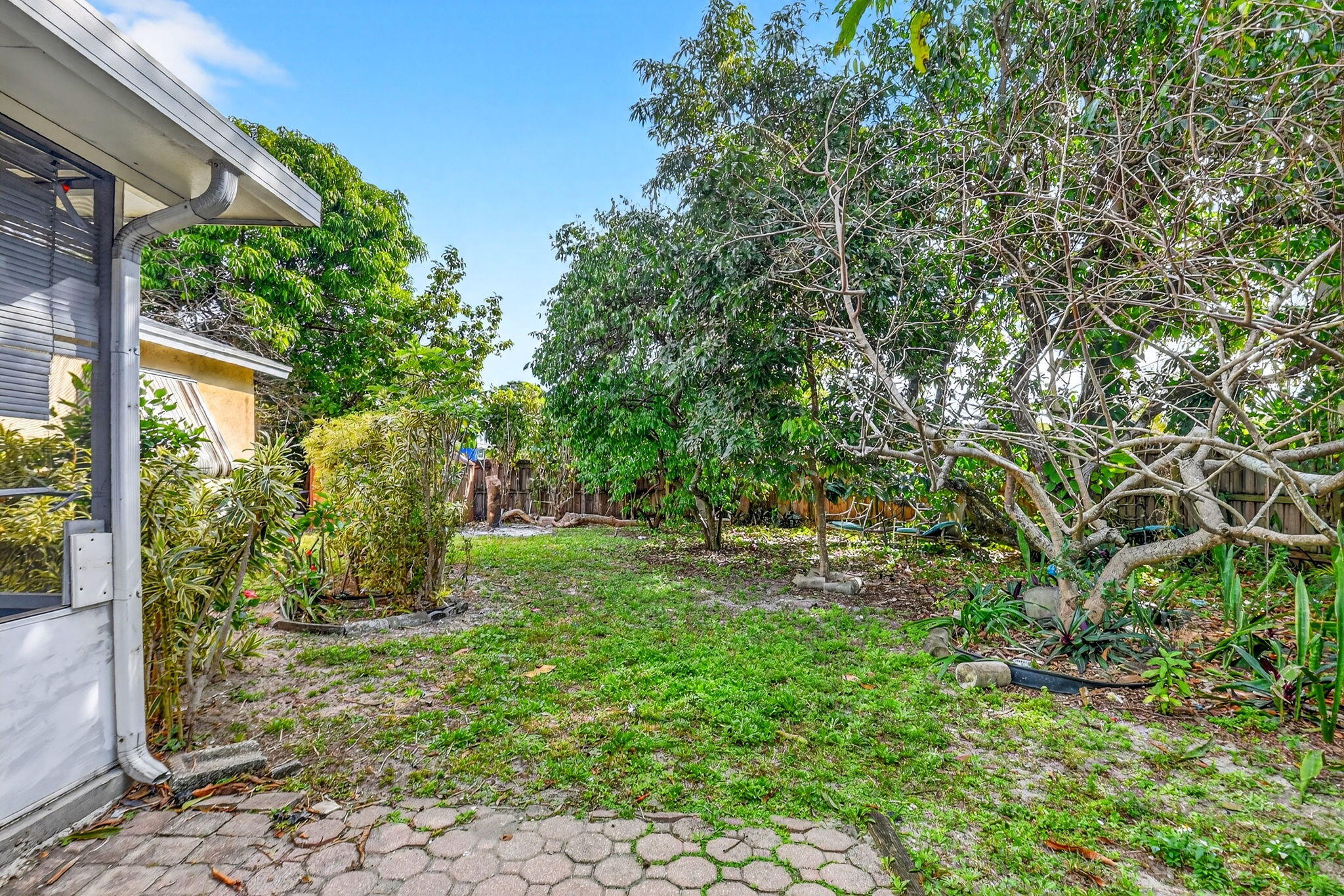 CONCEPT HOMES OF LANTANA PH 9-B - Residential