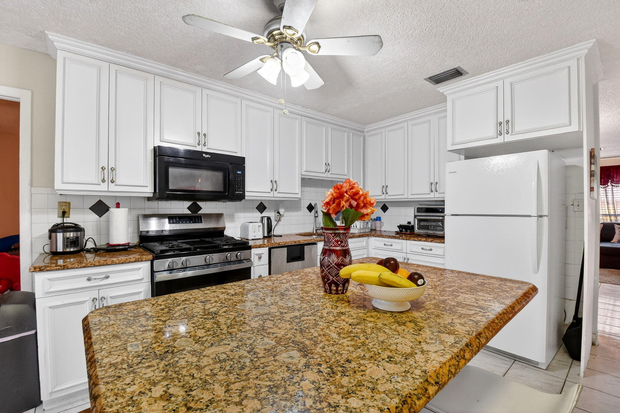 CONCEPT HOMES OF LANTANA PH 9-B - Residential