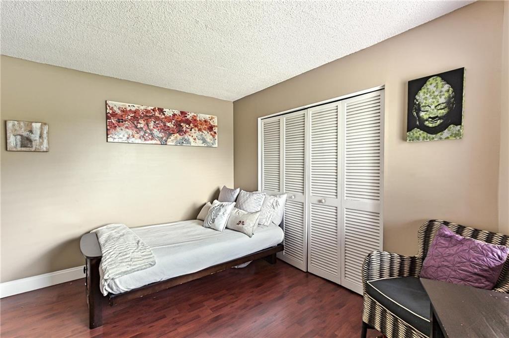 Harbordale Breezes Condos - Residential