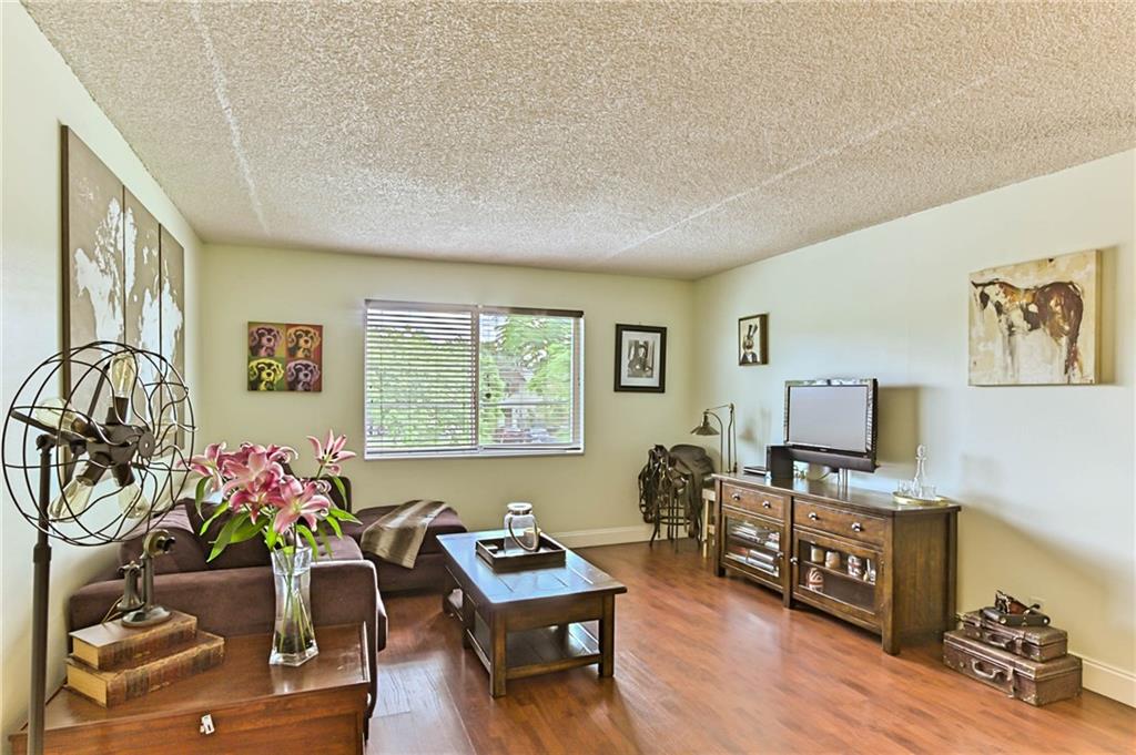 Harbordale Breezes Condos - Residential