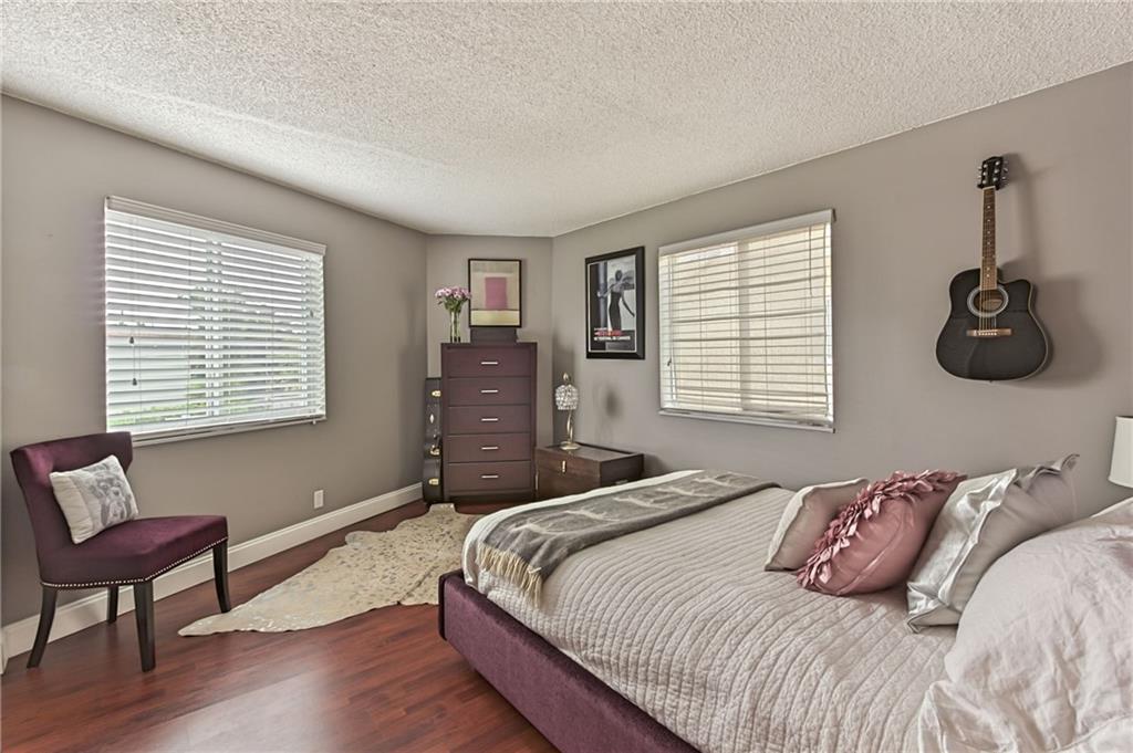 Harbordale Breezes Condos - Residential