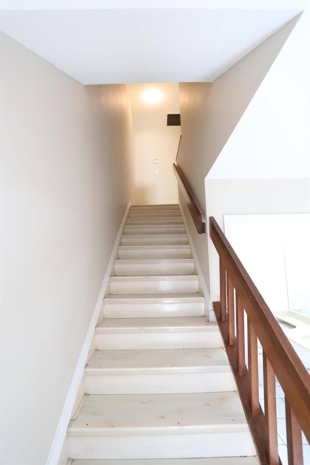 Canalake - Residential Lease