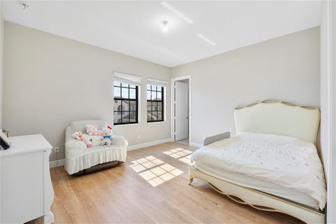 Tiny photo for 9245 W Parkland Bay Trail, Parkland, FL 33076 (MLS # B26036306)