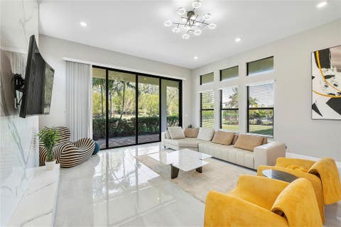 Tiny photo for 9245 W Parkland Bay Trail, Parkland, FL 33076 (MLS # B26036306)