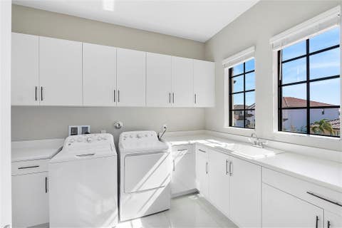 Tiny photo for 9245 W Parkland Bay Trail, Parkland, FL 33076 (MLS # B26036306)