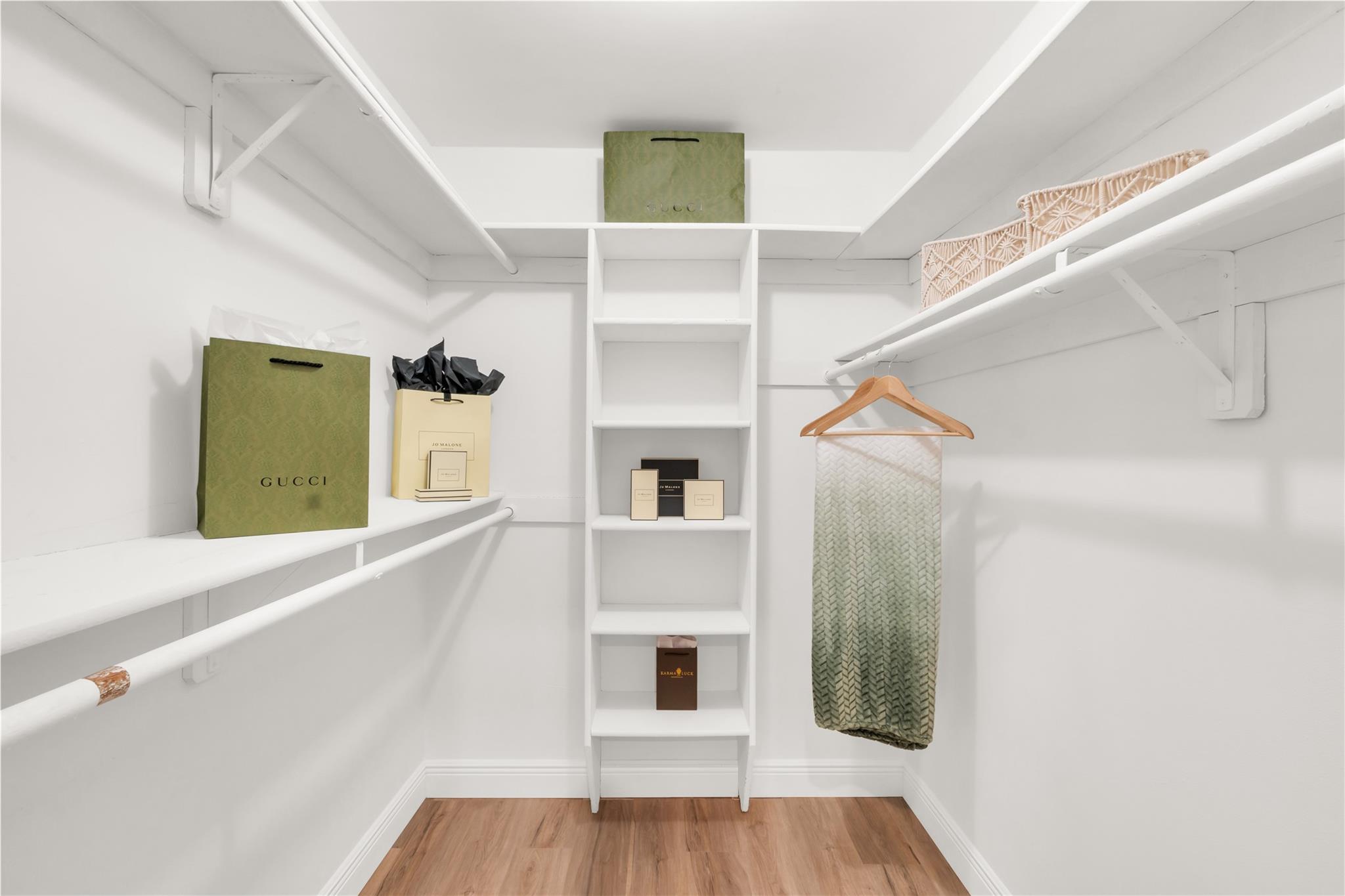 Westview Sec 1 Pt 1 94-50 - Residential