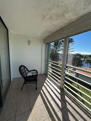 WATERGATE CONDOMINIUM NO - Residential Lease