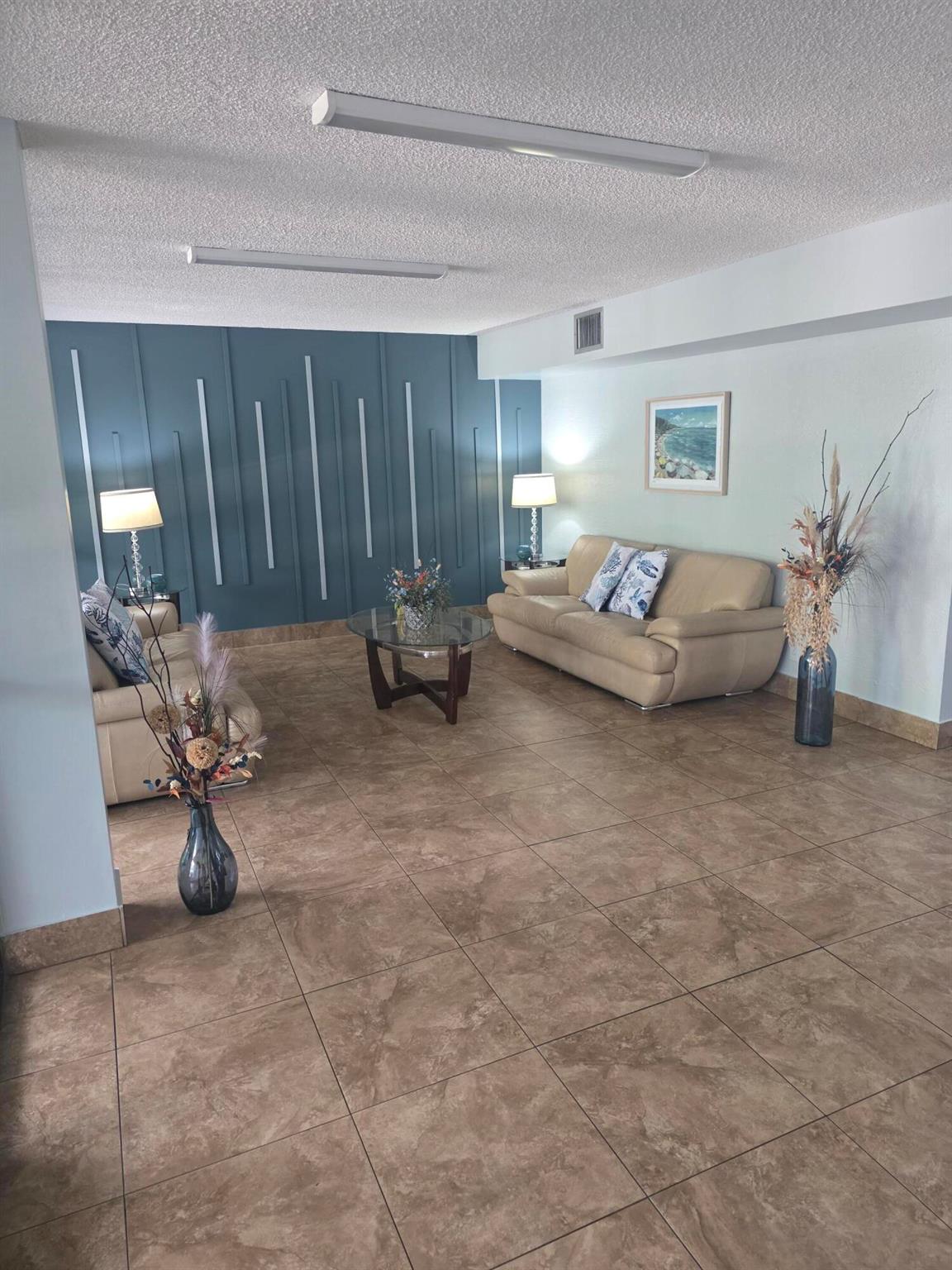 WATERGATE CONDOMINIUM NO - Residential Lease