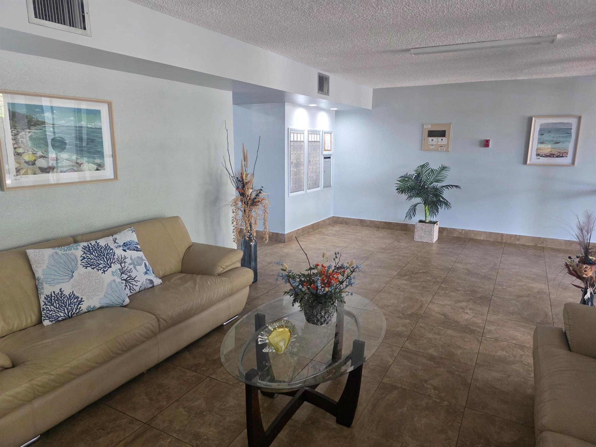 WATERGATE CONDOMINIUM NO - Residential Lease