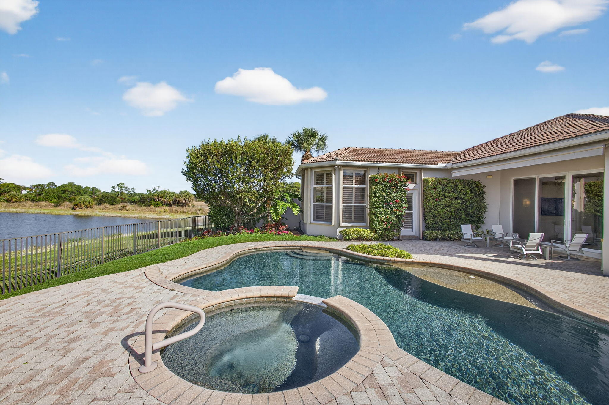 MIRASOL Porto Vecchio - Residential