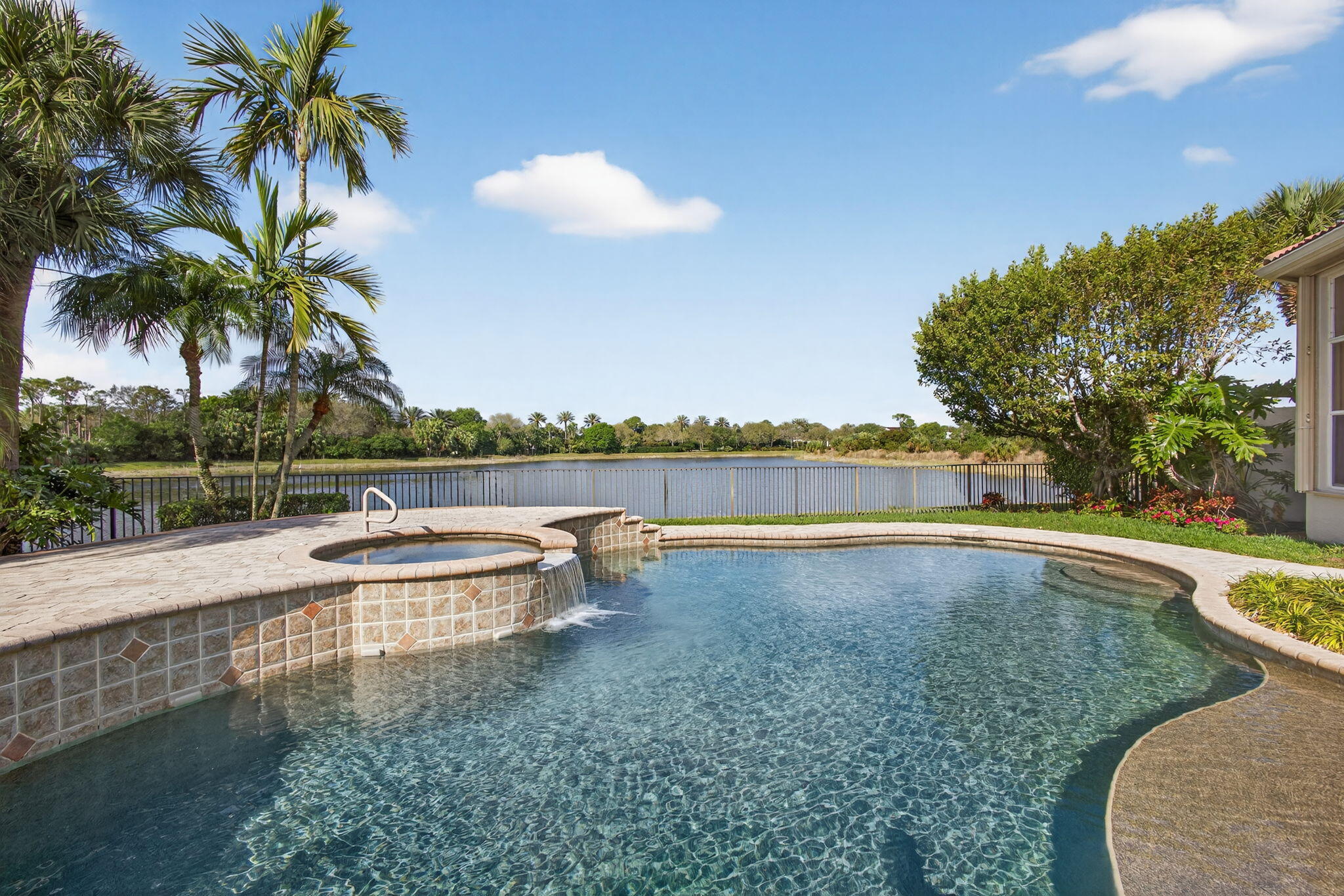 MIRASOL Porto Vecchio - Residential