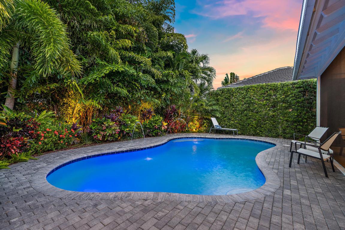 WINDSOR PARK AT ABACOA - Residential