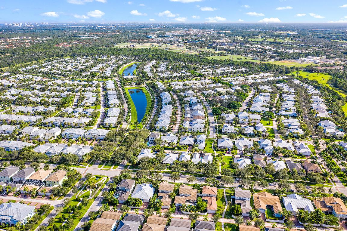 WINDSOR PARK AT ABACOA - Residential