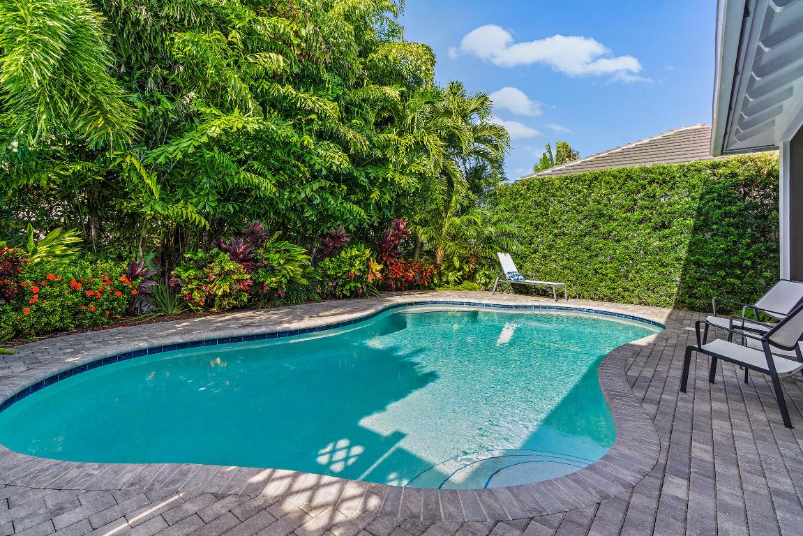 WINDSOR PARK AT ABACOA - Residential