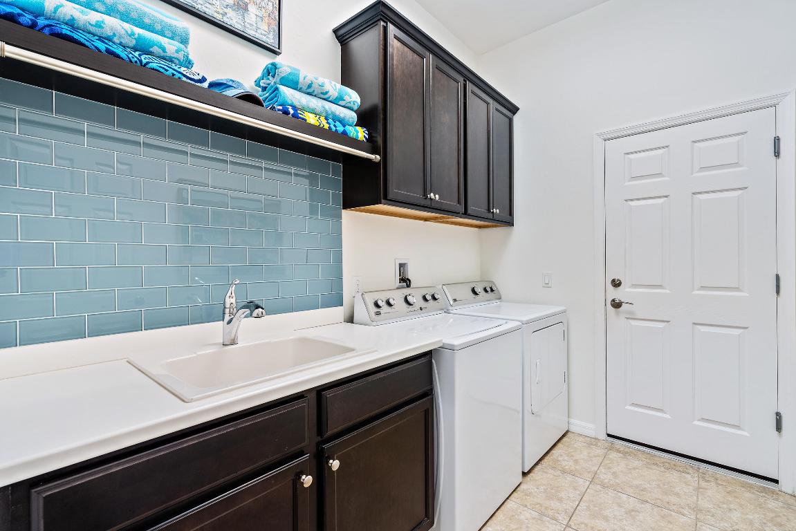 WINDSOR PARK AT ABACOA - Residential