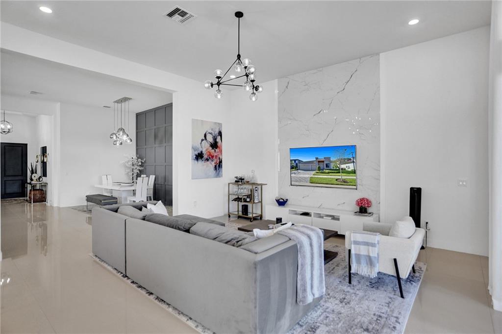 Triple H Ranch 182-111 B - Residential