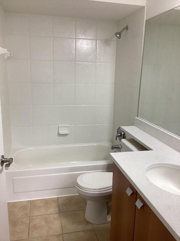 BAHIA AT DELRAY CONDO - Residential Lease