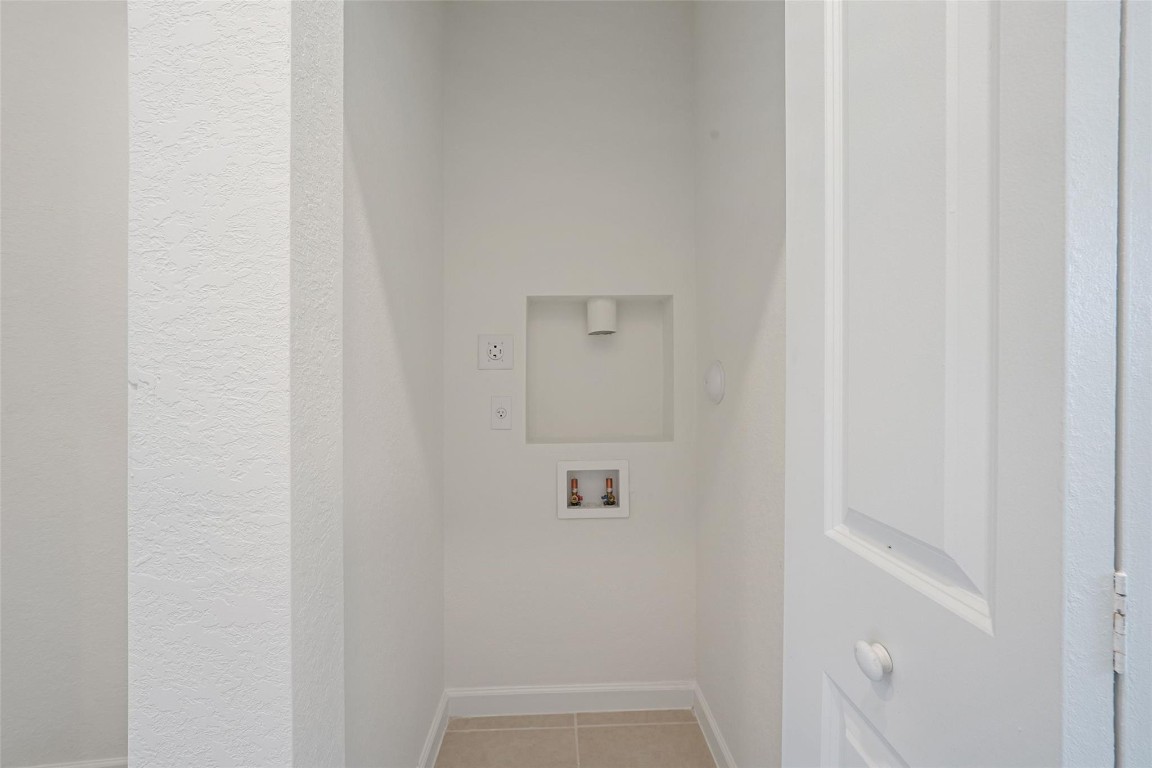 Antillia - Residential Lease