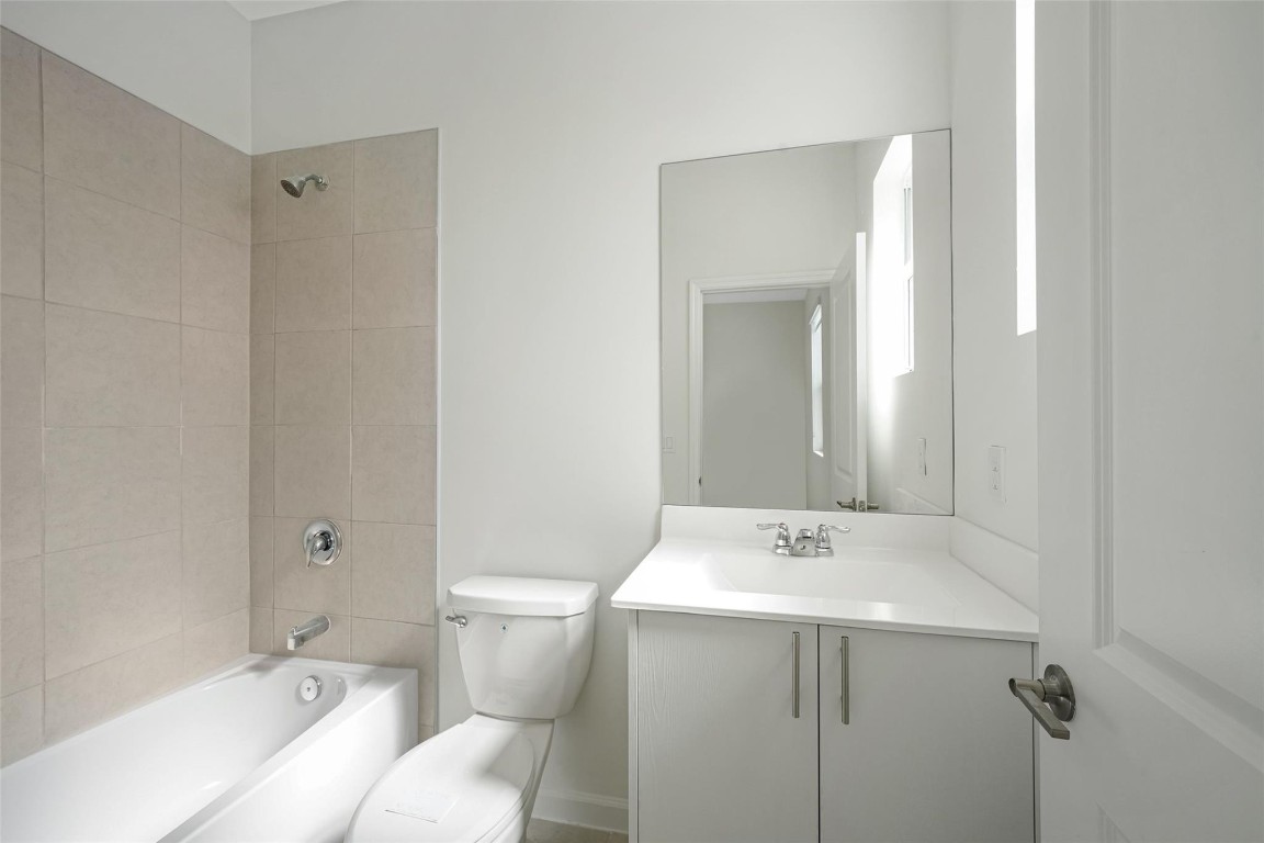 Antillia - Residential Lease