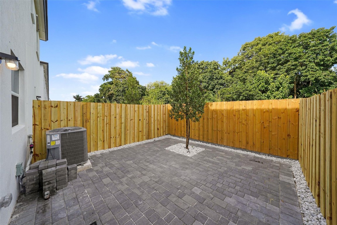 Antillia - Residential Lease