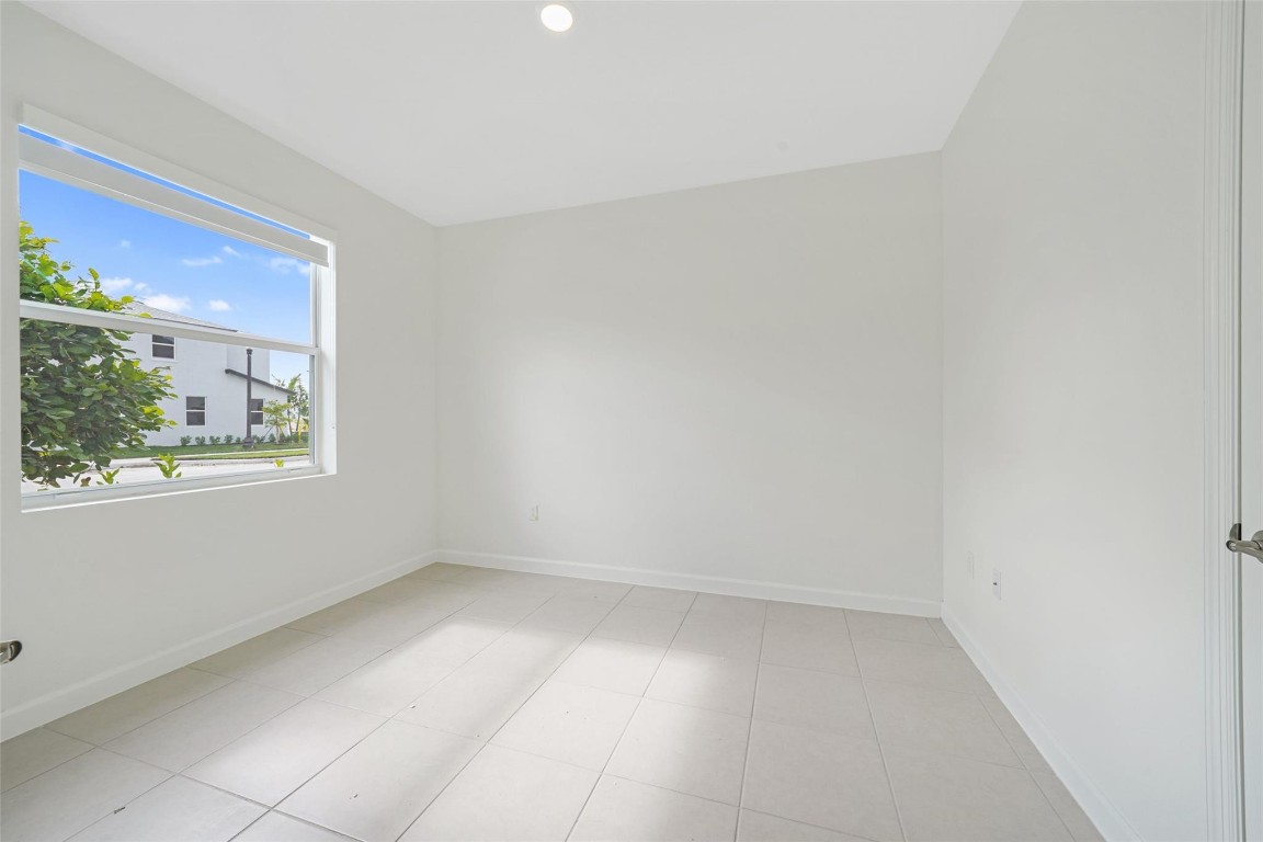 Antillia - Residential Lease