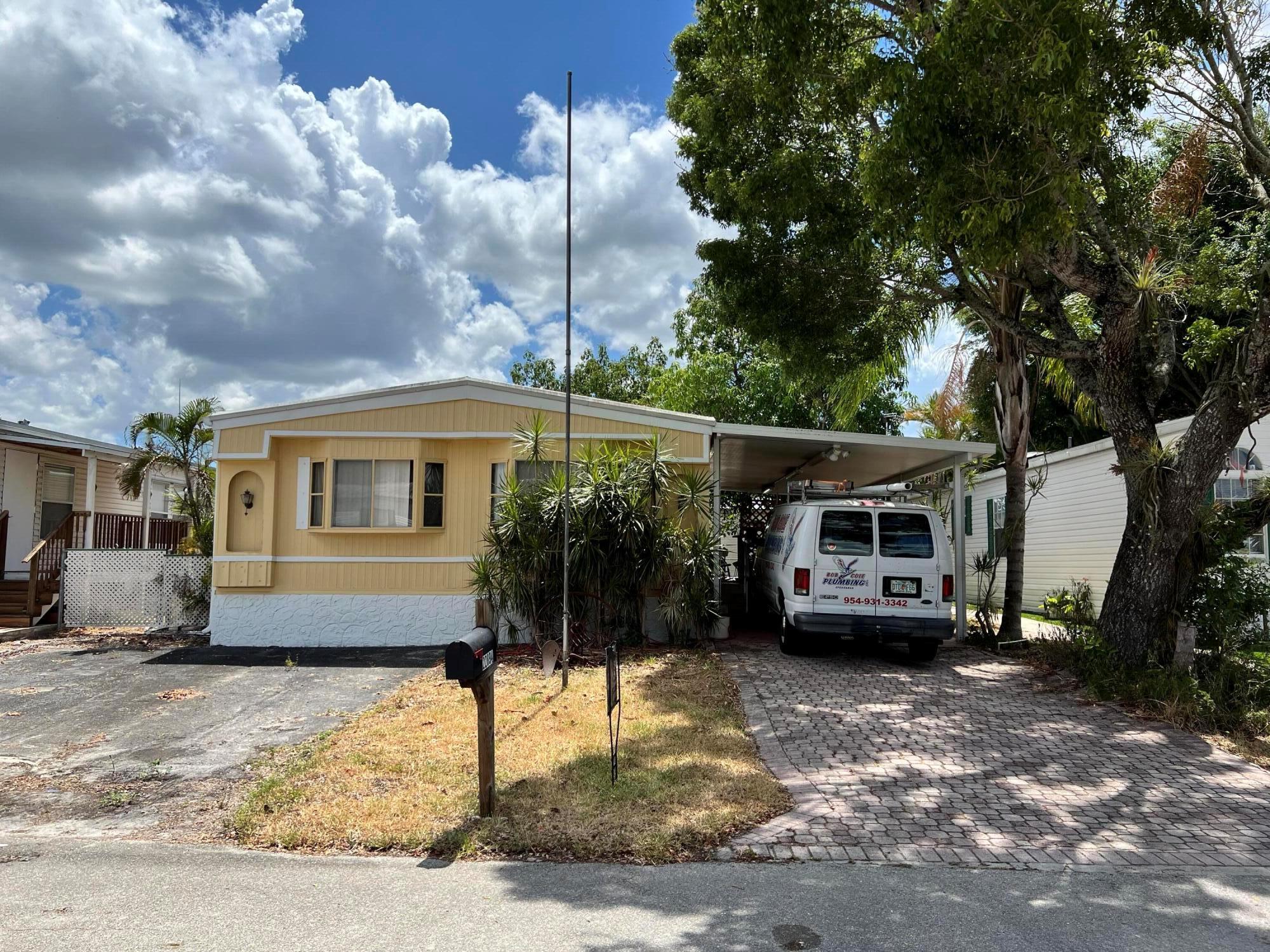 View Boca Raton, FL 33428 mobile home