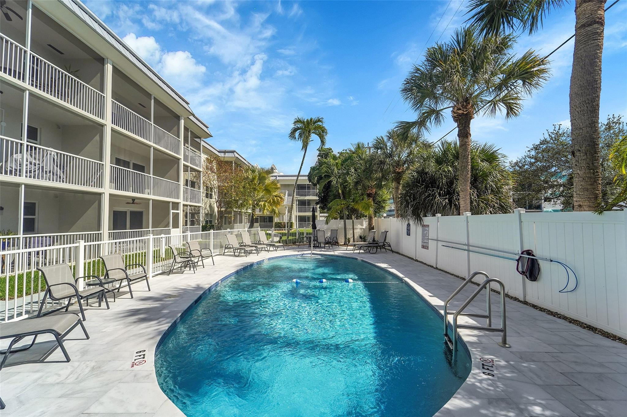 WHITTIER TOWER - Residential