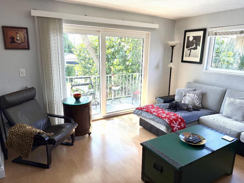 Photo of 2715 NE 49th Street #205, Fort Lauderdale, FL 33308 (MLS # F10538857)