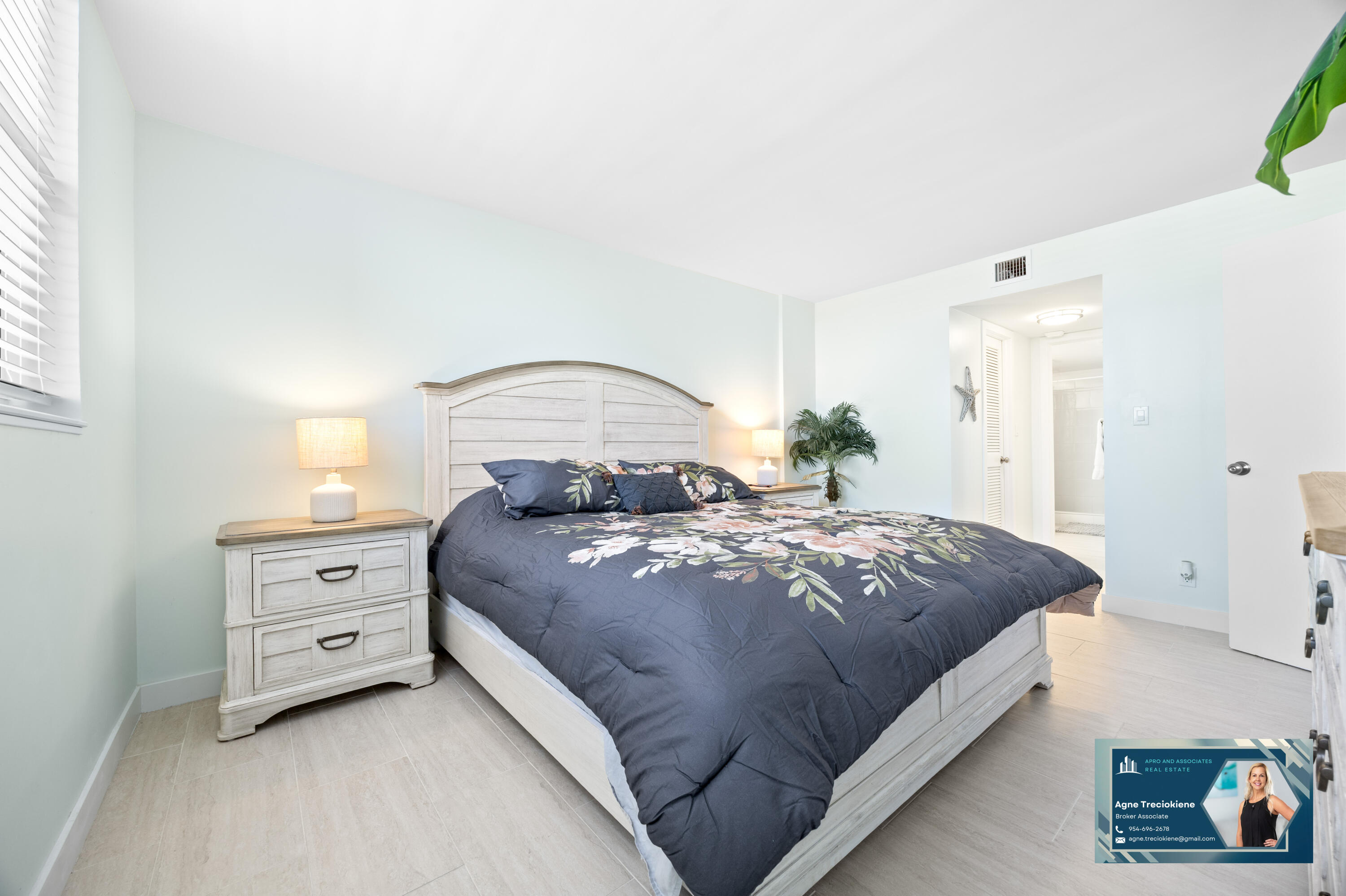 DANIANS SOUTH CONDO - Residential Lease