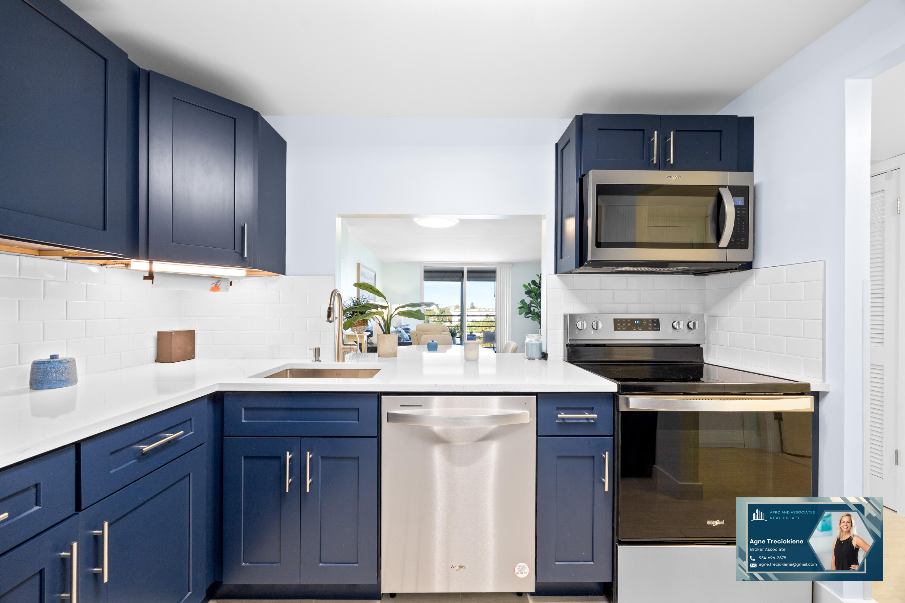 DANIANS SOUTH CONDO - Residential Lease