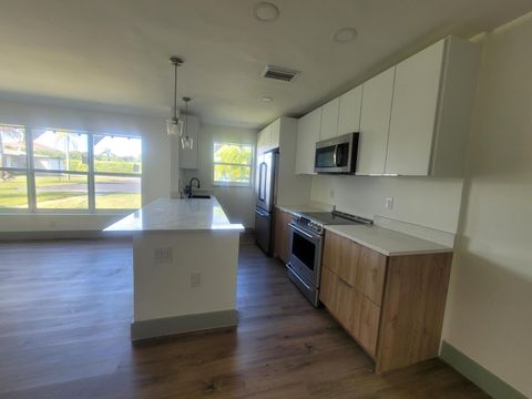 892 High Point Boulevard N C Delray Beach FL 33445