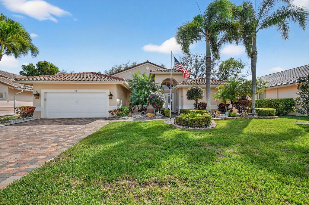 Photo of 5398 Landon Circle, Boynton Beach, FL 33437 (MLS # R11169363)