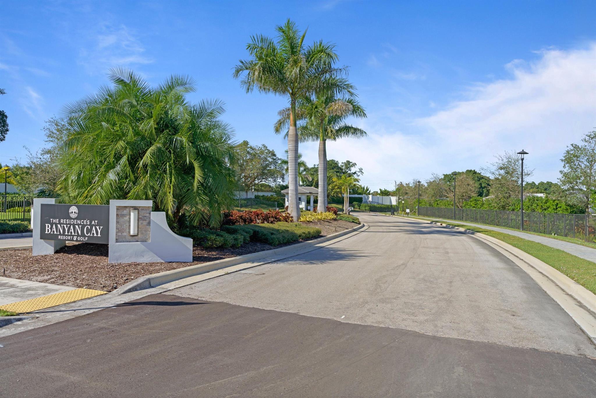 BANYAN CAY RESORT COMMUNI - Residential