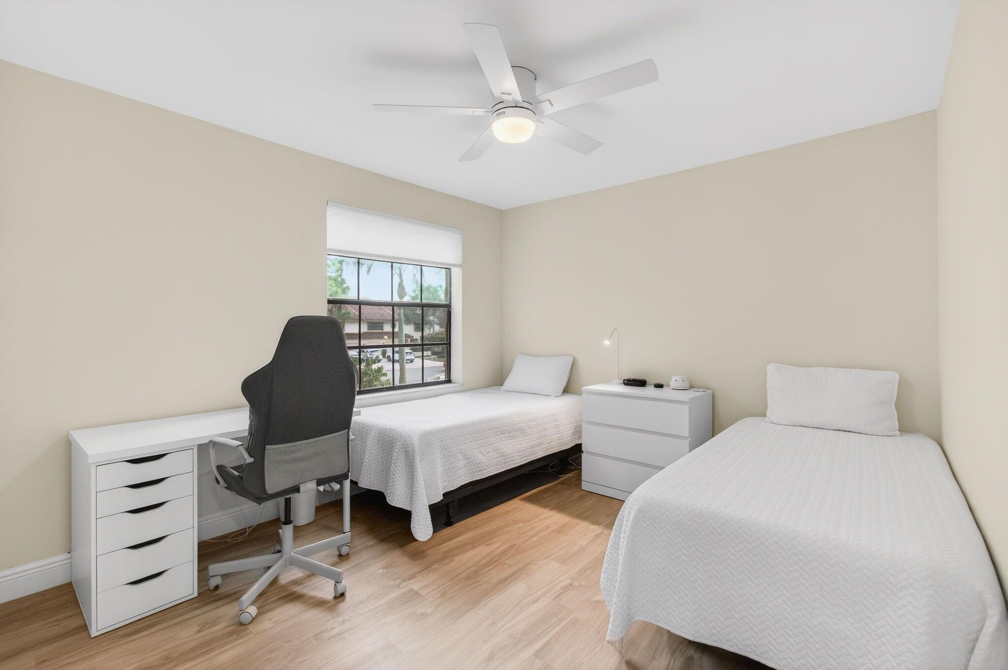 LA MIRADA AT BOCA POINTE - Residential