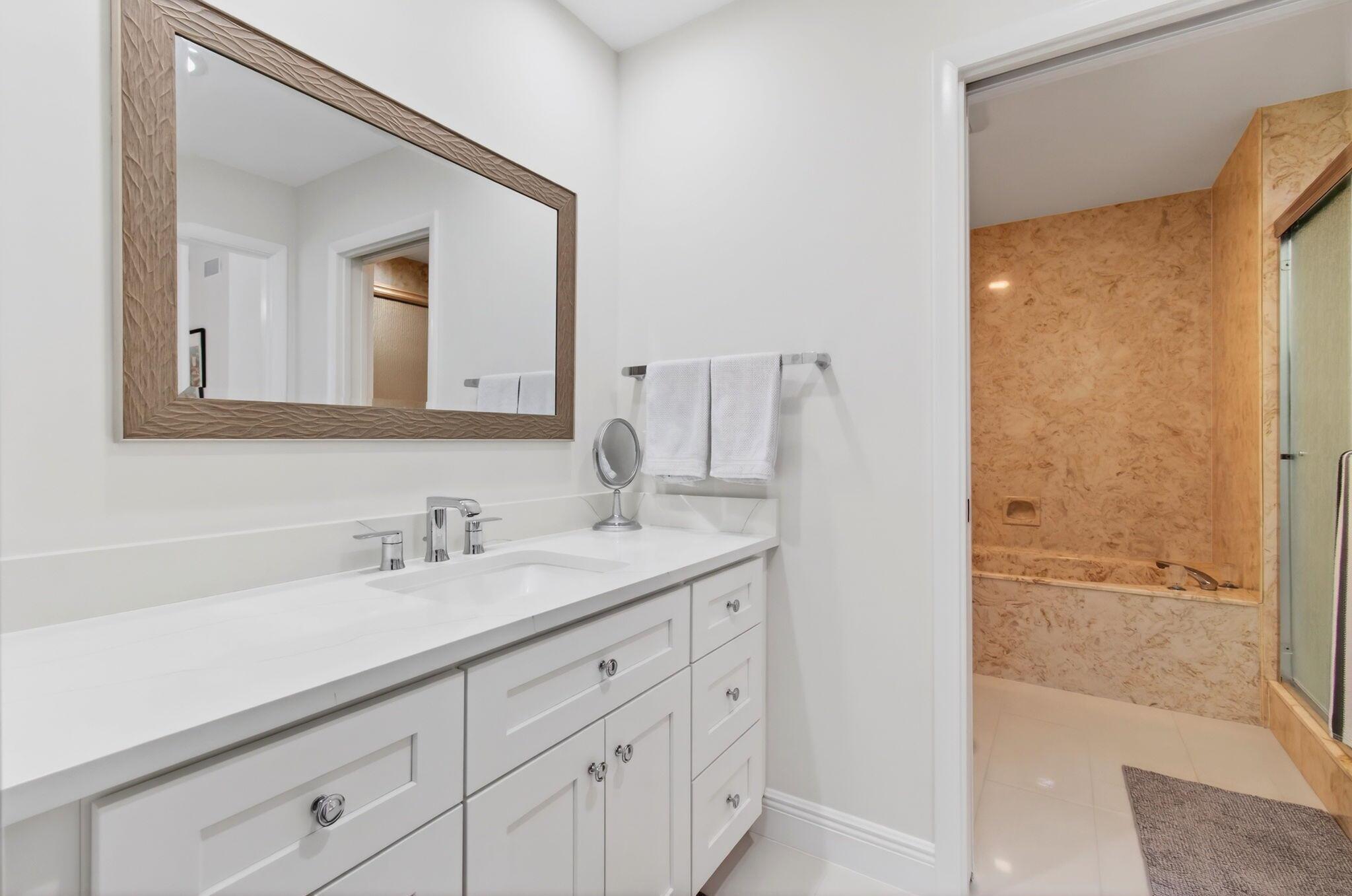 LA MIRADA AT BOCA POINTE - Residential