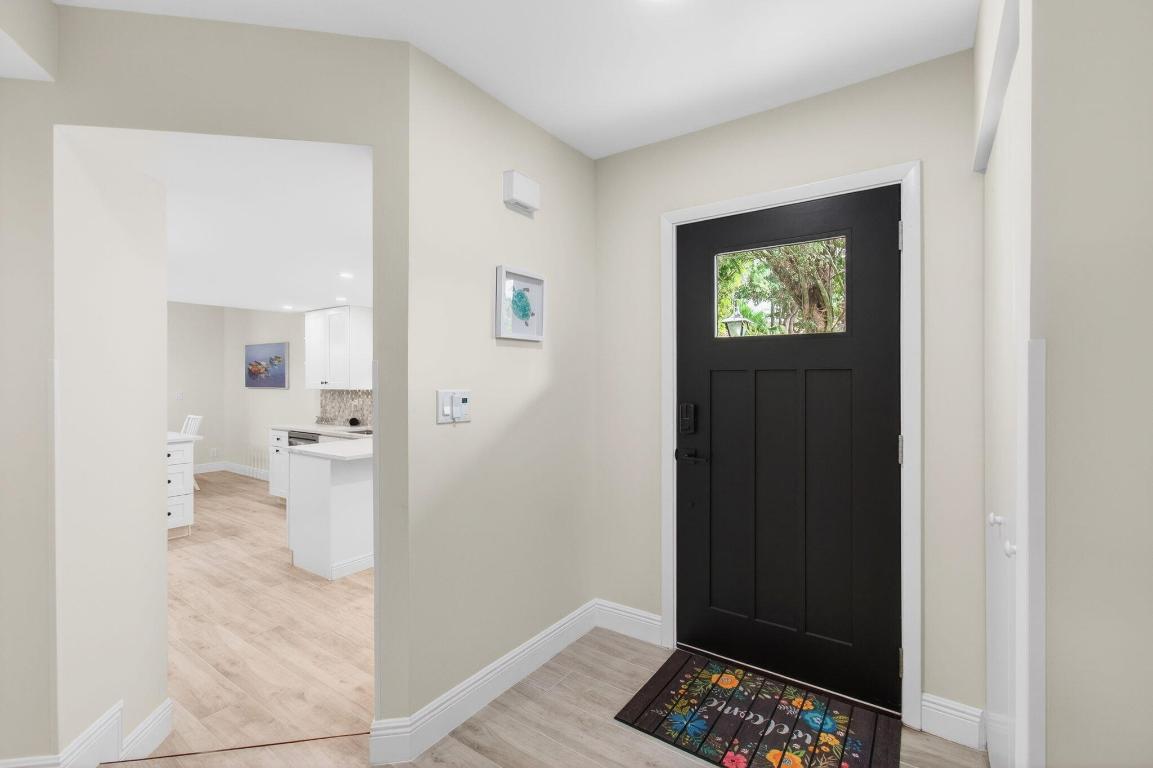 7727 La Mirada Drive