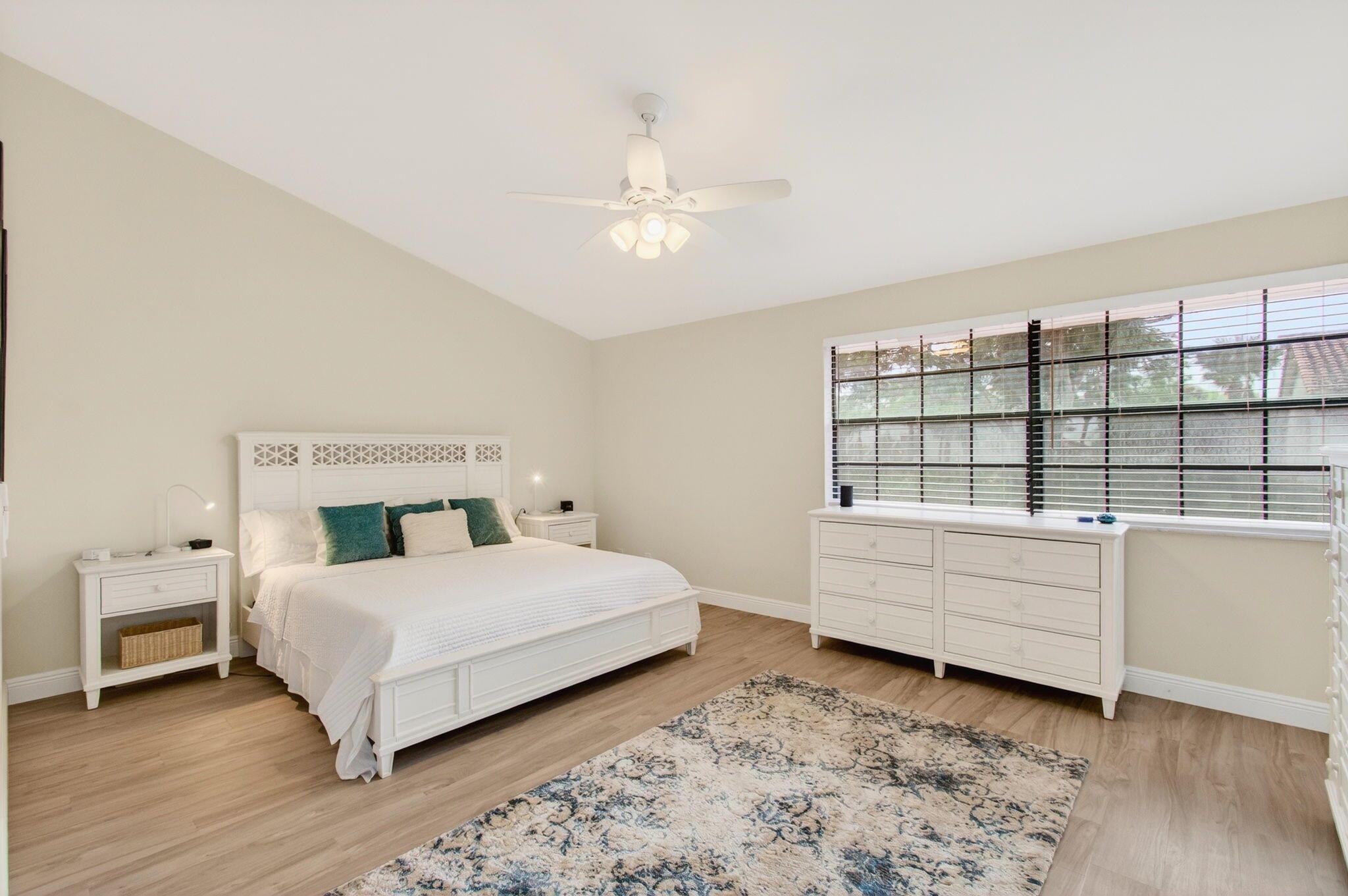 LA MIRADA AT BOCA POINTE - Residential