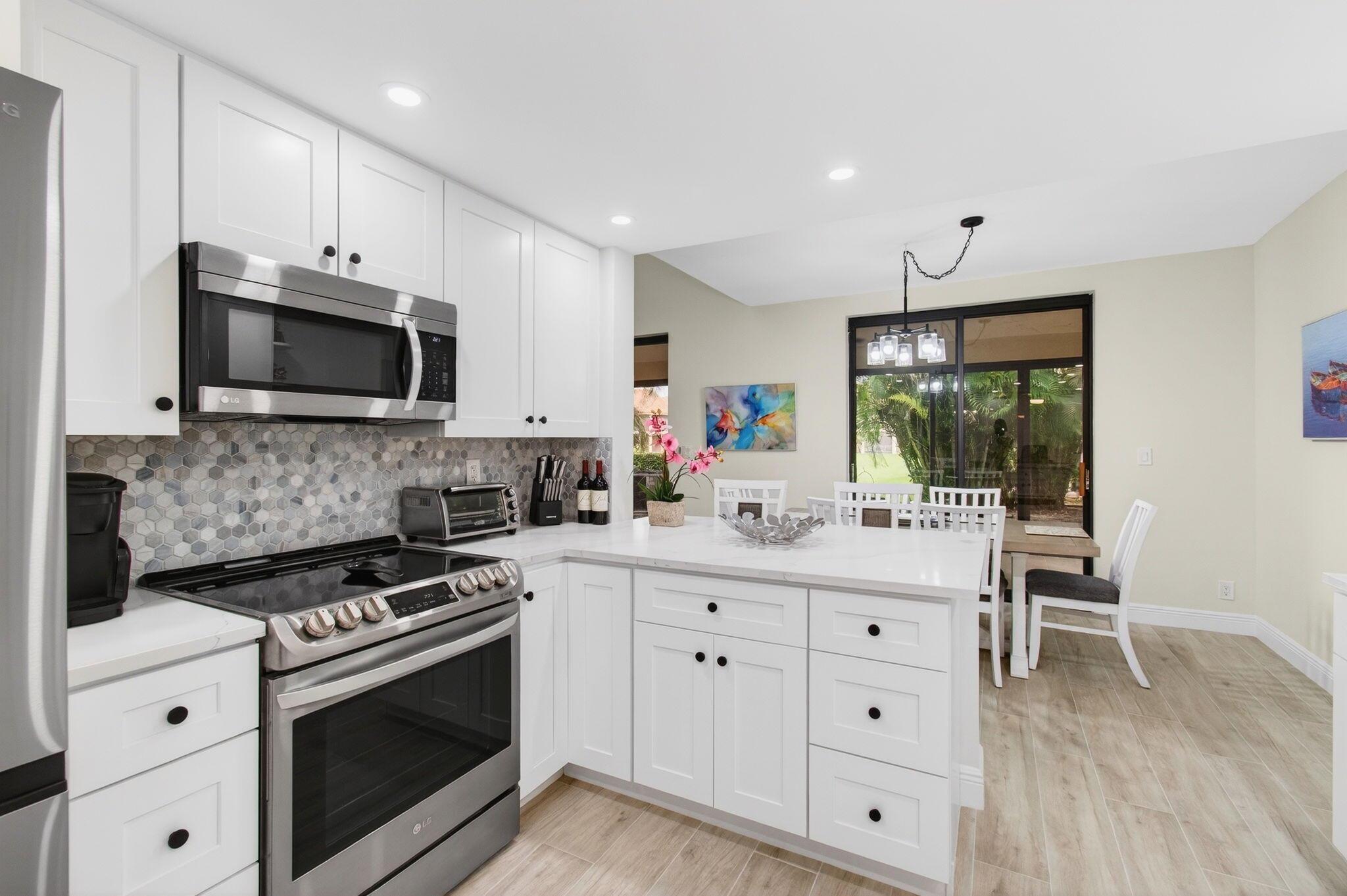 LA MIRADA AT BOCA POINTE - Residential