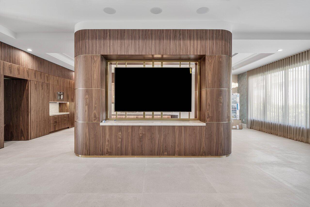 7935 S Flagler Drive