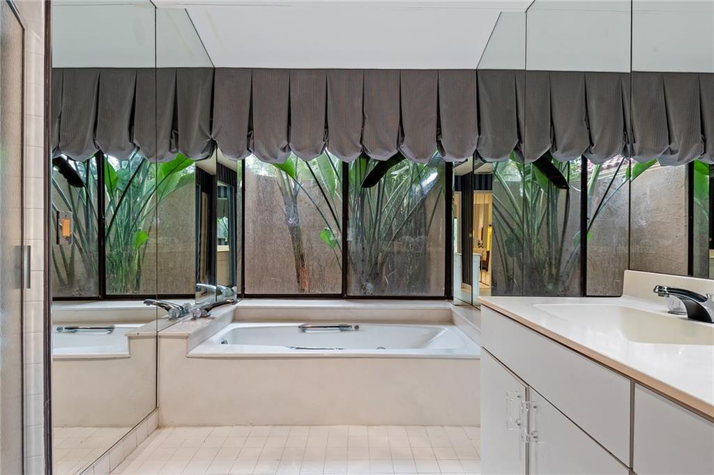 Caravelle - Residential