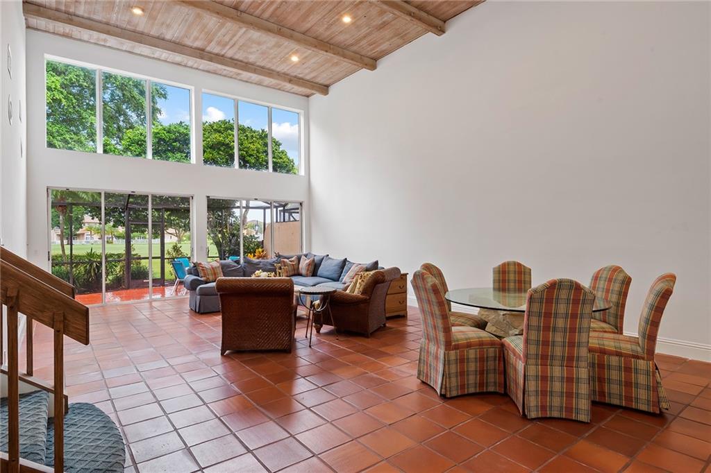 Caravelle - Residential