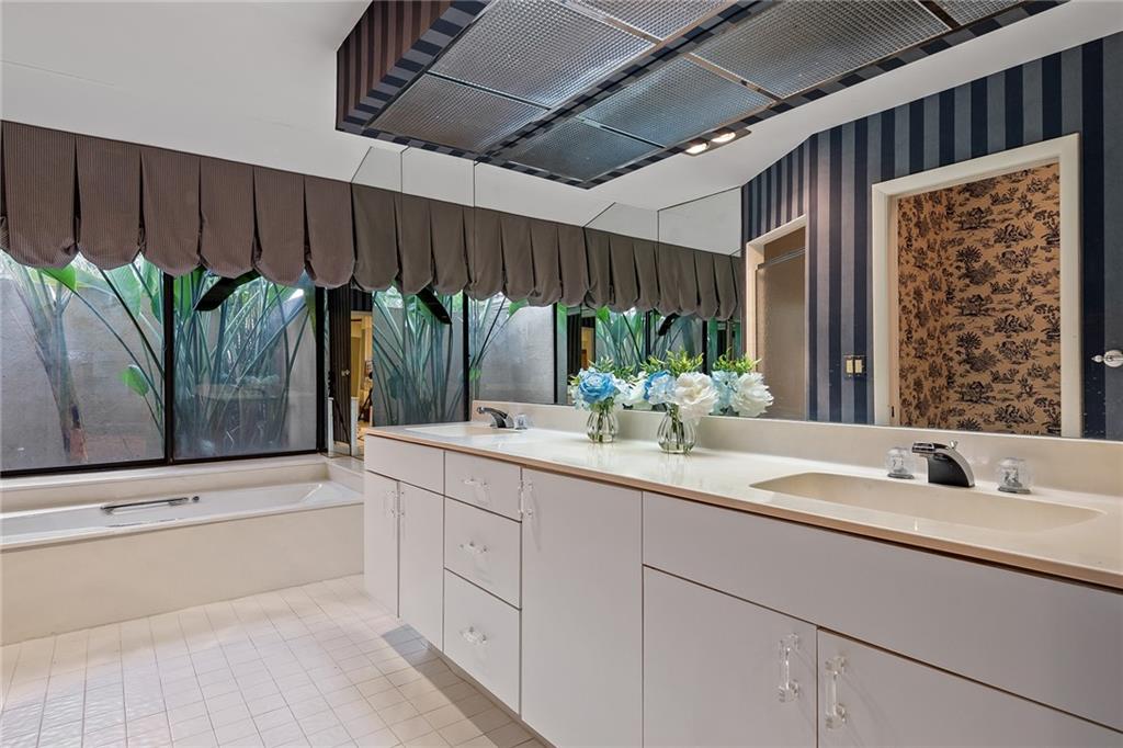 Caravelle - Residential